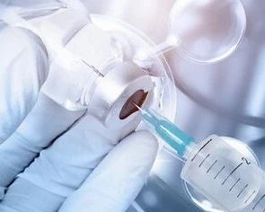 俄罗斯第二款新冠疫苗开始2期临床试验 预计9月结束